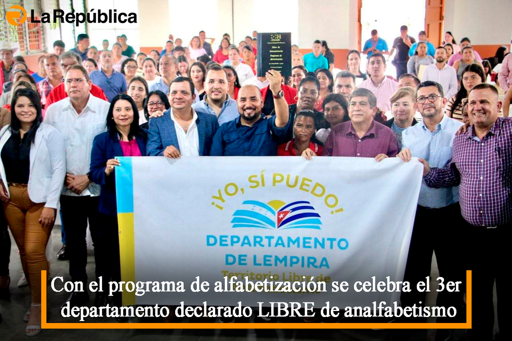 Con el programa de alfabetización se celebra el 3er departamento declarado LIBRE de analfabetismo - Cover Image